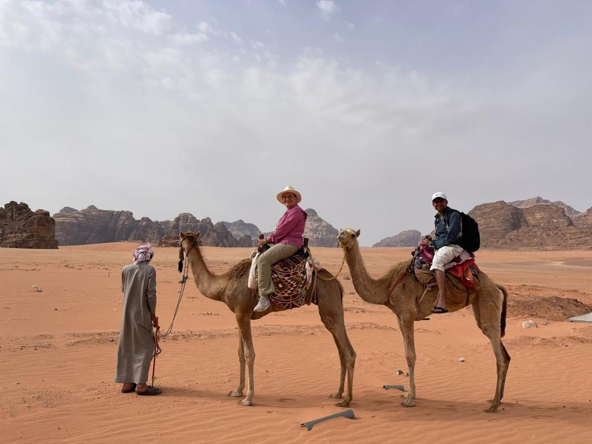 Wadi Rum Magic Camp Exterior photo