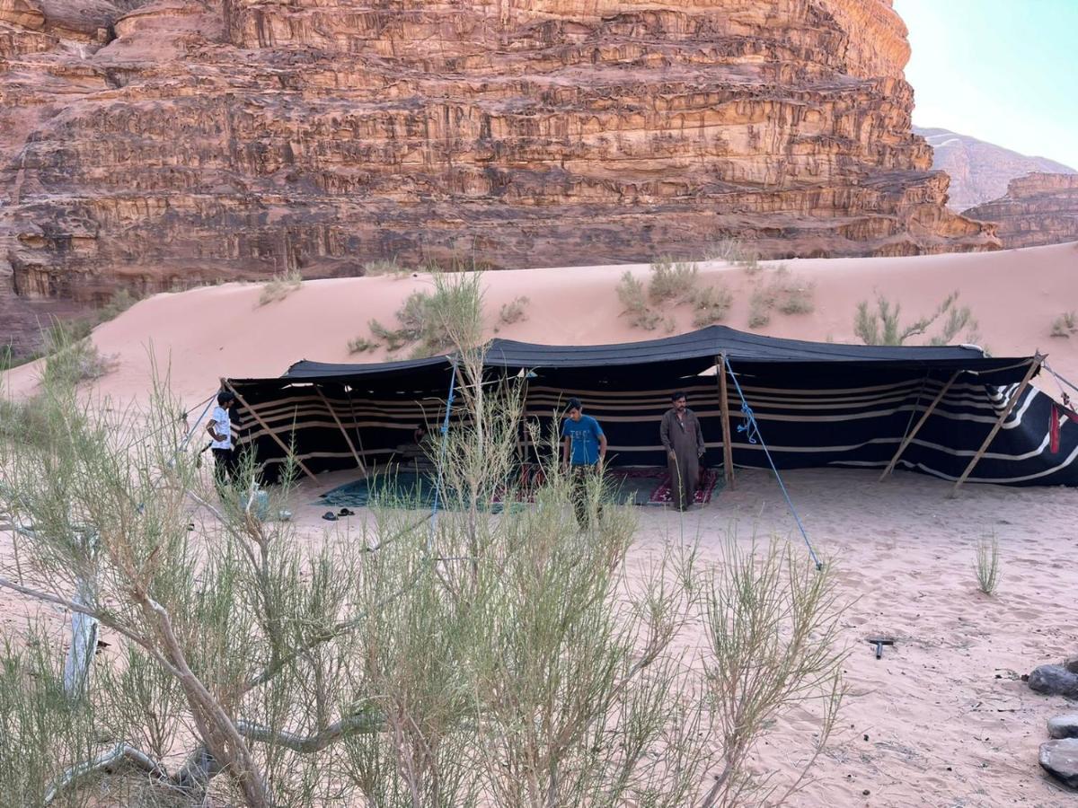 Wadi Rum Magic Camp Exterior photo