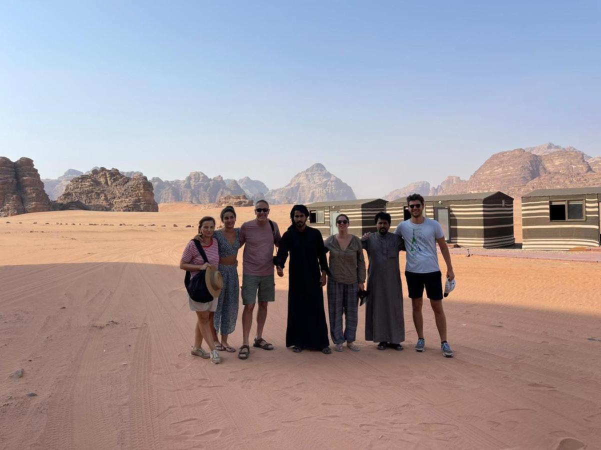Wadi Rum Magic Camp Exterior photo