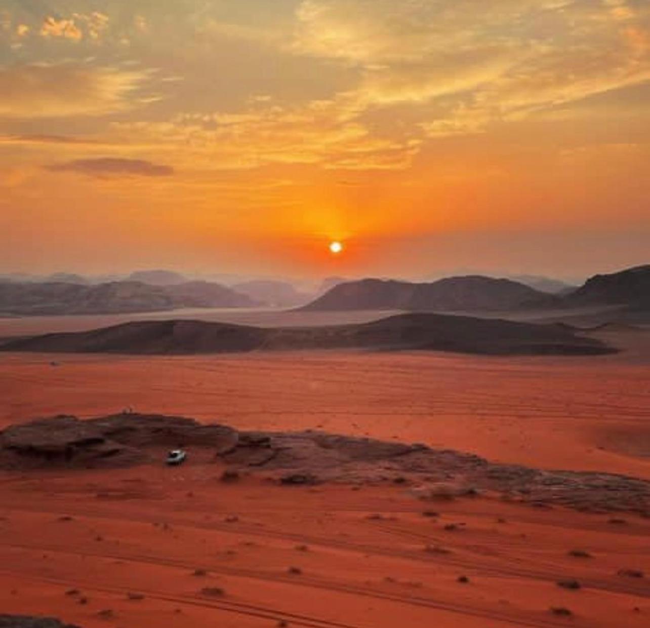 Wadi Rum Magic Camp Exterior photo
