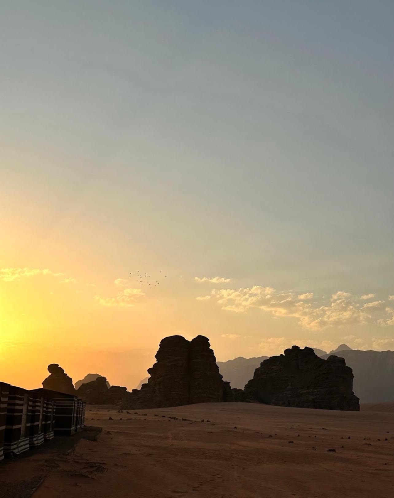 Wadi Rum Magic Camp Exterior photo
