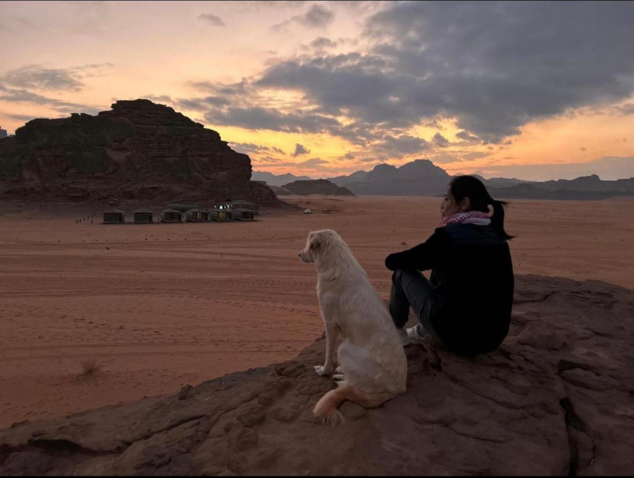 Wadi Rum Magic Camp Exterior photo