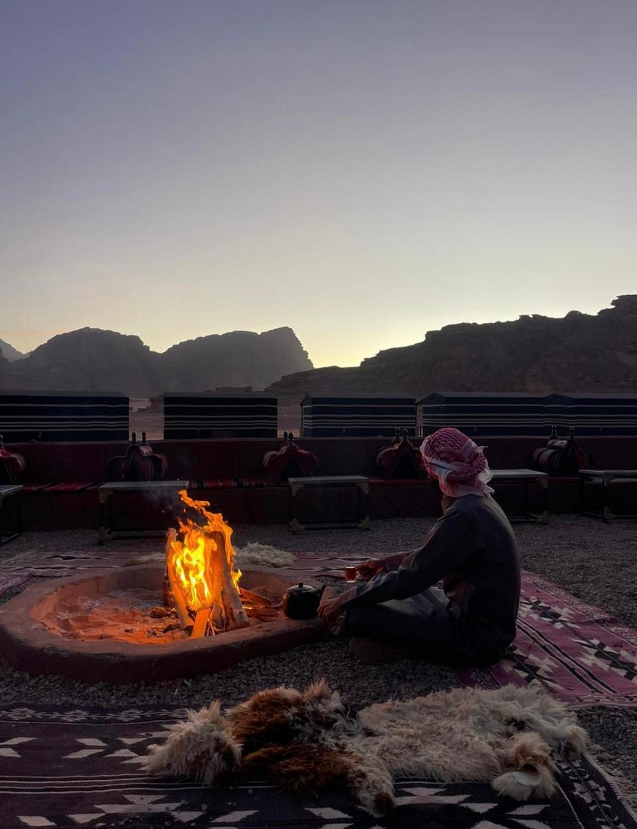 Wadi Rum Magic Camp Exterior photo