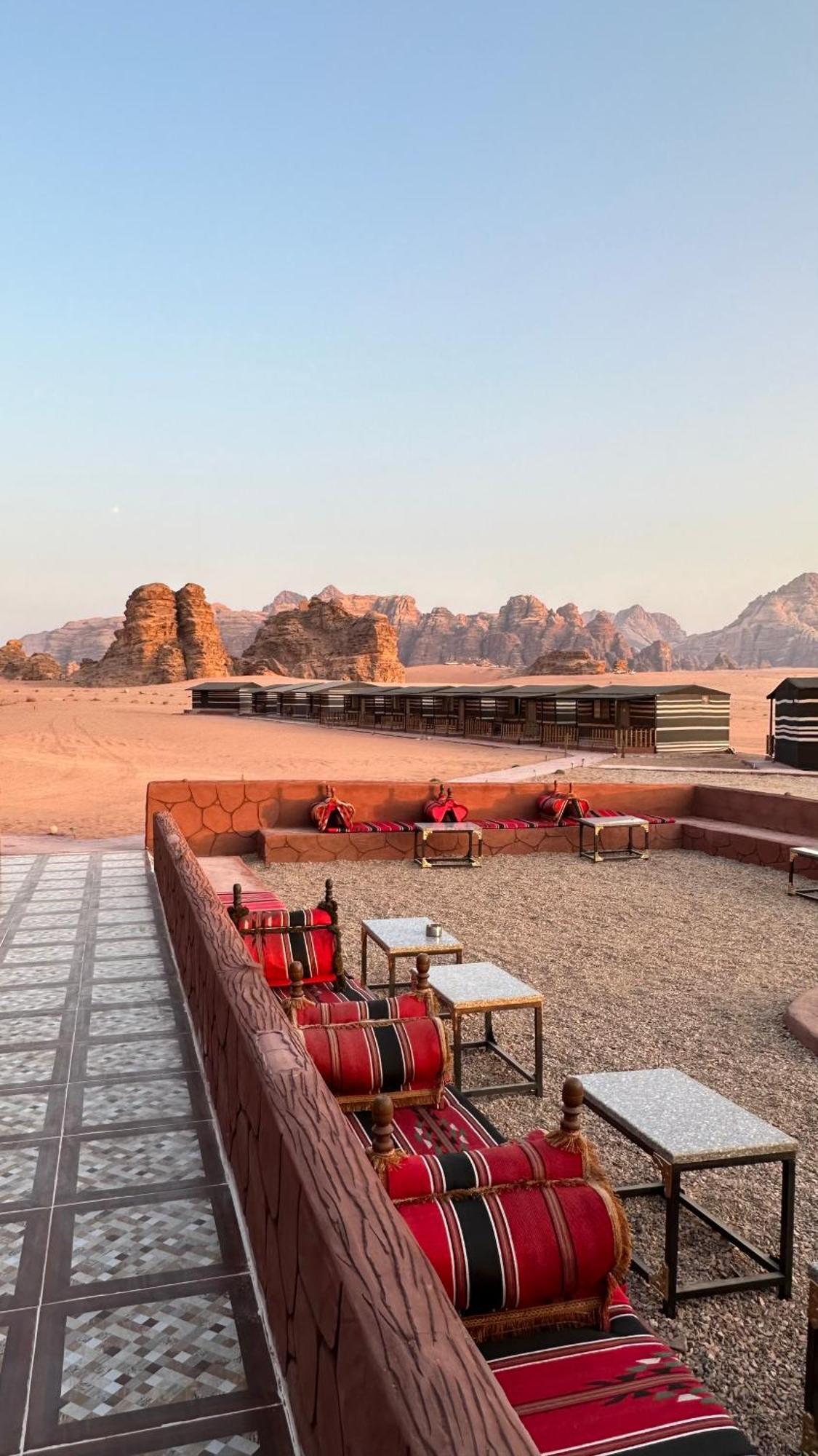 Wadi Rum Magic Camp Exterior photo