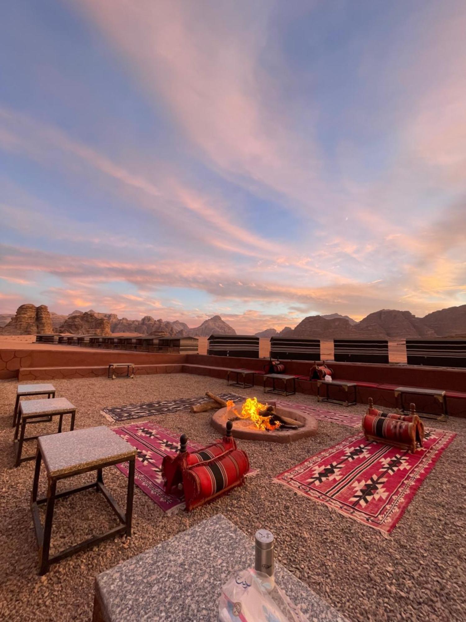 Wadi Rum Magic Camp Exterior photo