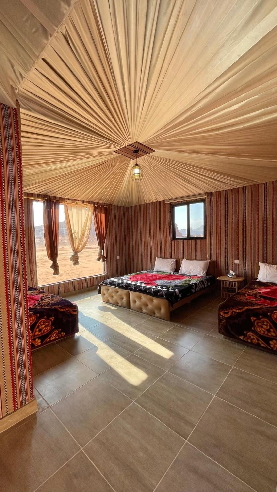 Wadi Rum Magic Camp Exterior photo