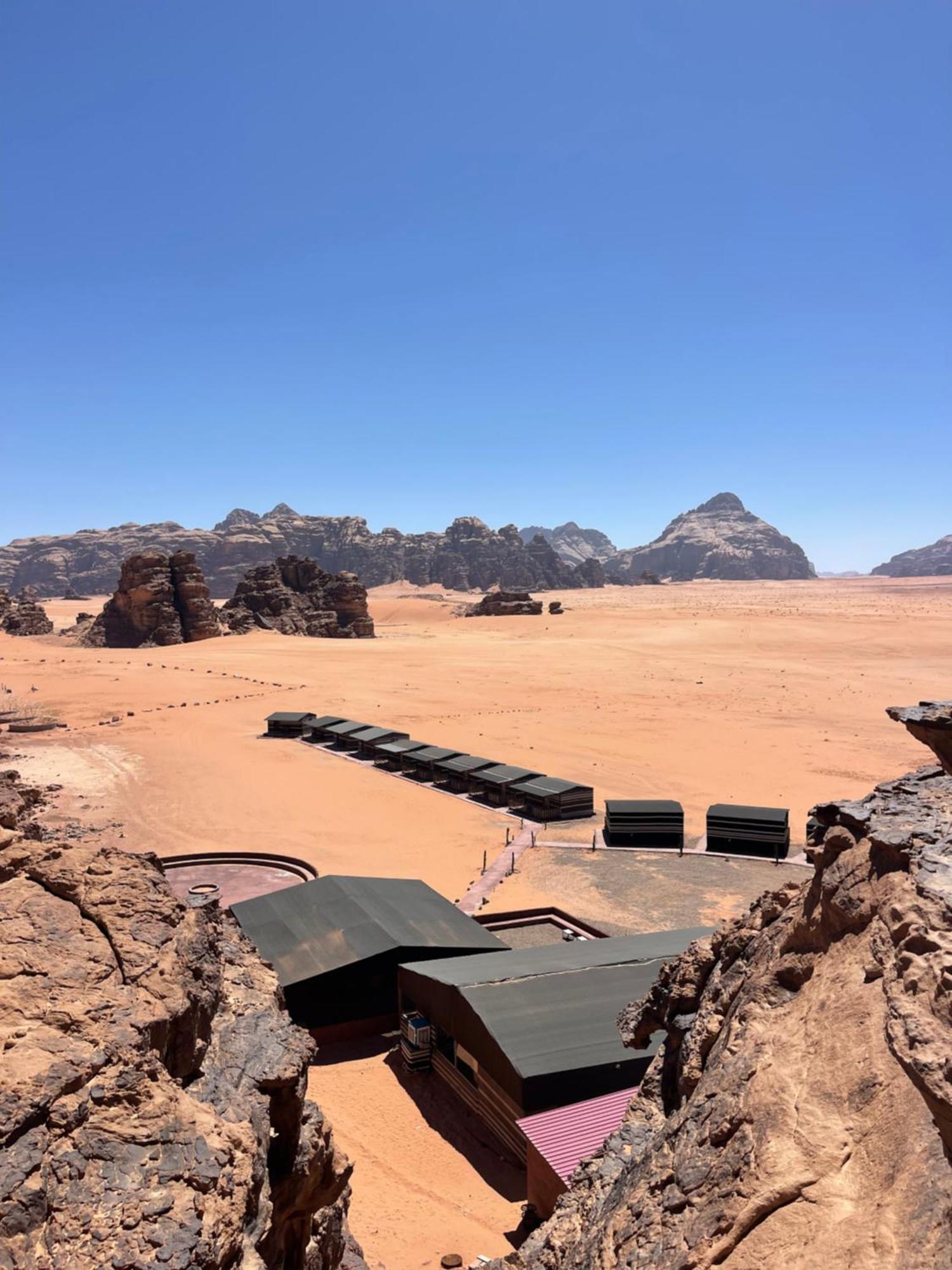 Wadi Rum Magic Camp Exterior photo