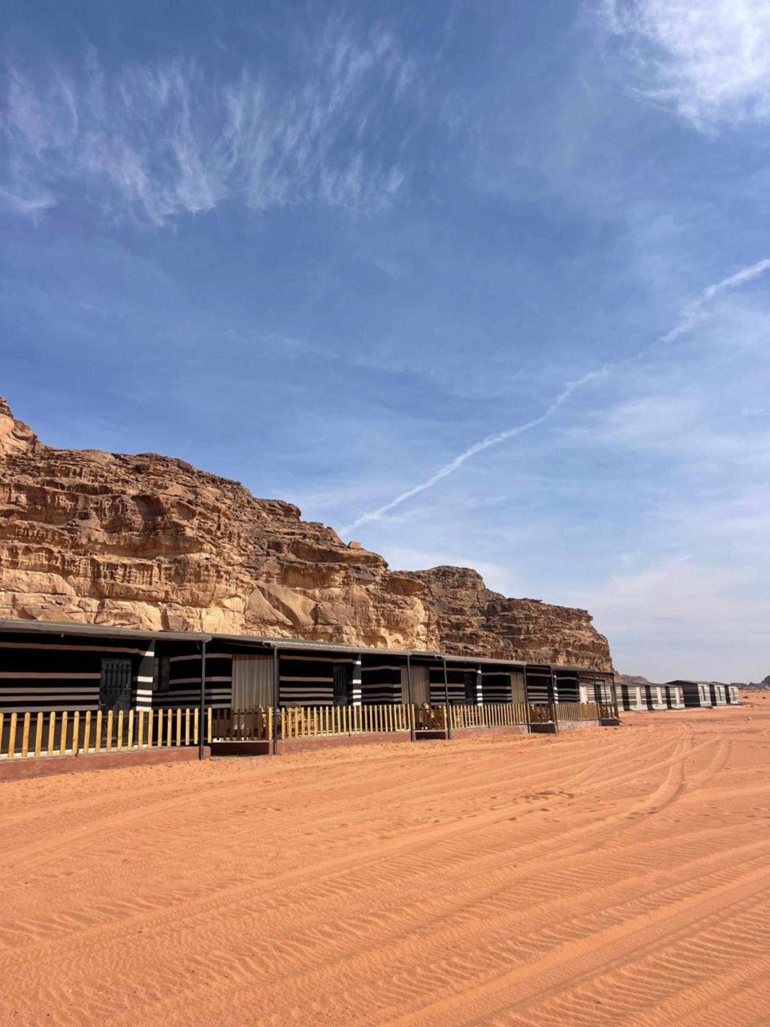 Wadi Rum Magic Camp Exterior photo